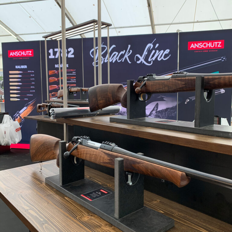 ANSCHÜTZ at the 8th International Hunting and Shooting Days at bolt ...